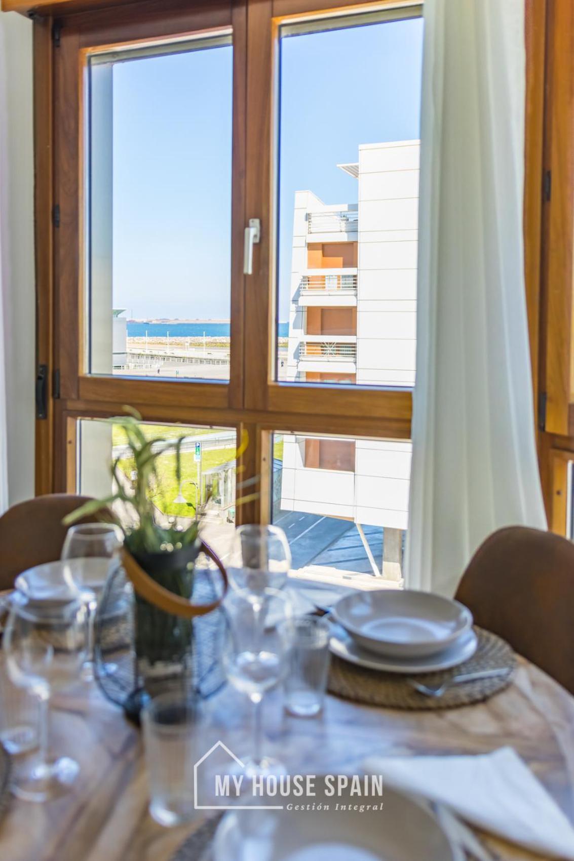 Myhousespain - Playa De Poniente, Con Vistas Al Mar Y Parking Gratuito Χιχόν Εξωτερικό φωτογραφία
