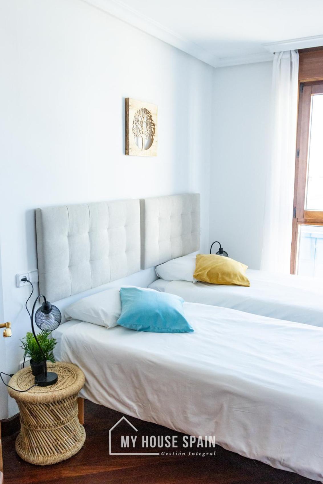 Myhousespain - Playa De Poniente, Con Vistas Al Mar Y Parking Gratuito Χιχόν Εξωτερικό φωτογραφία